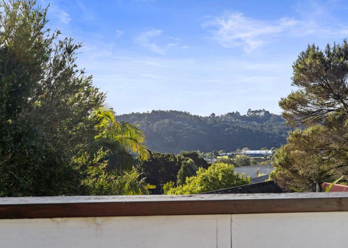  at 2/159A Manuka Road, Bayview, Auckland