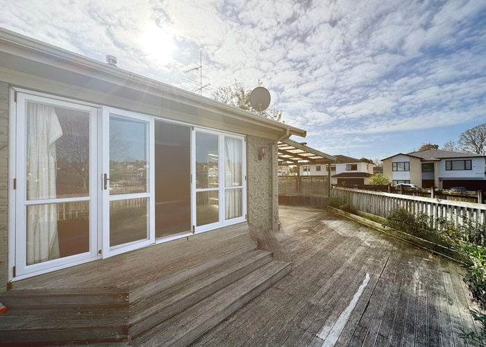  at 1 Mirrabooka Avenue, Botany Downs, Manukau City, Auckland