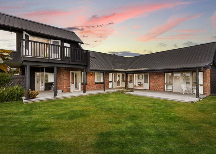 at 8 Albert Willis Avenue, Halswell, Christchurch