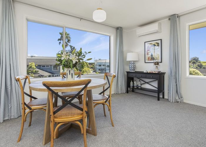  at 12 Markham Place, Bucklands Beach, Auckland