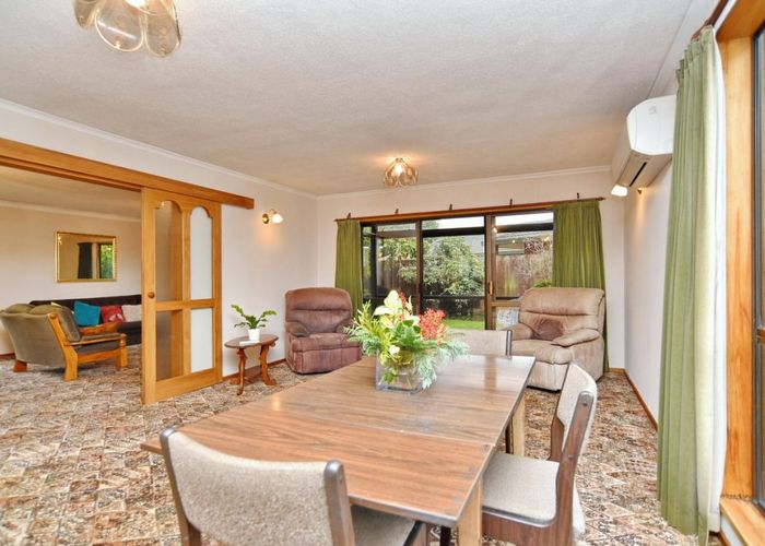  at 11 Lakewood Drive, Burwood, Christchurch