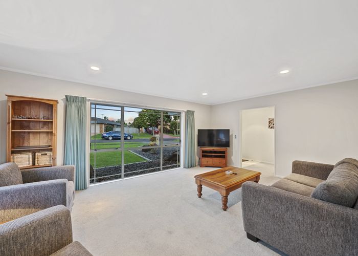 at 36 Millington Place, Huntington Park, Manukau City, Auckland