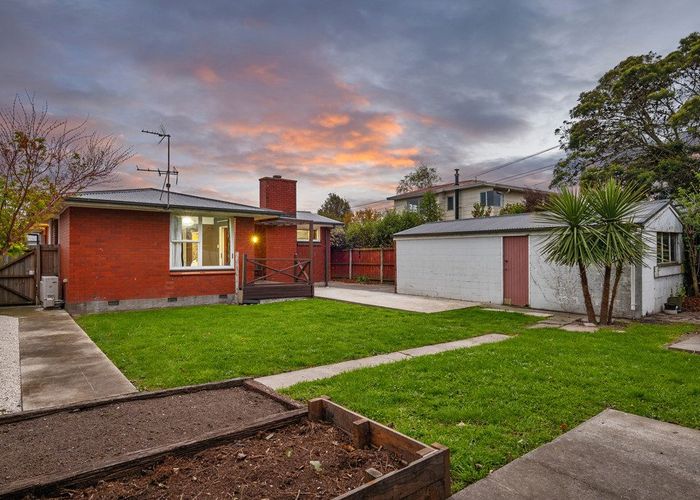  at 50 Gould Crescent, Woolston, Christchurch City, Canterbury