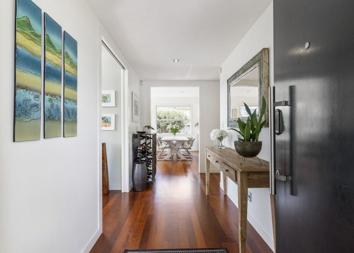  at 51 Beach Road, Mellons Bay, Manukau City, Auckland