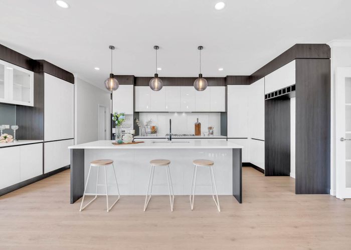  at 19 Dungloe Avenue, Flat Bush, Manukau City, Auckland