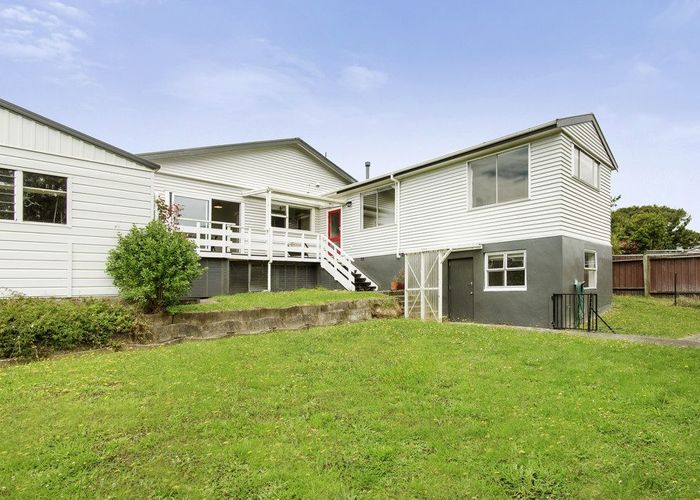  at 22 Ngatitoa Street, Tawa, Wellington, Wellington