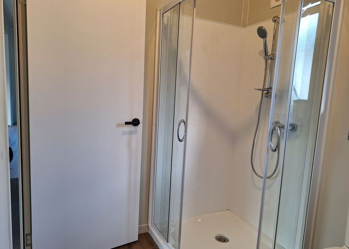  at 6 Davis Grove, Wainuiomata, Lower Hutt, Wellington