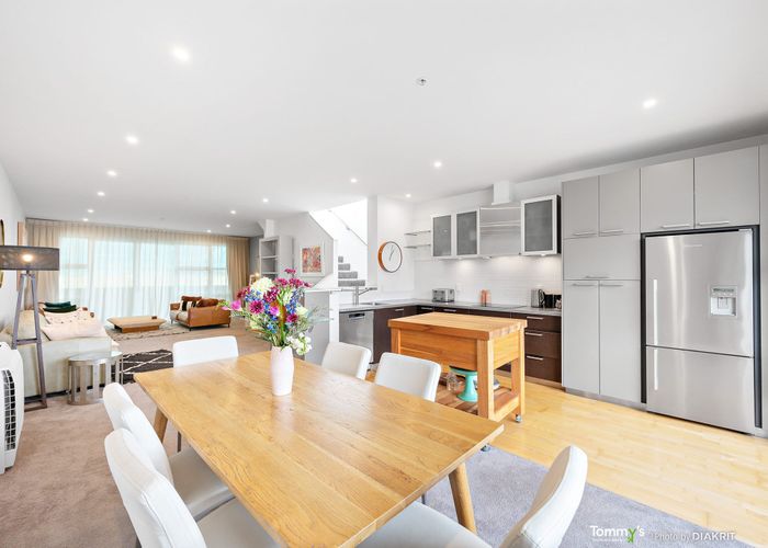  at 306/33 Frederick Street, Te Aro, Wellington