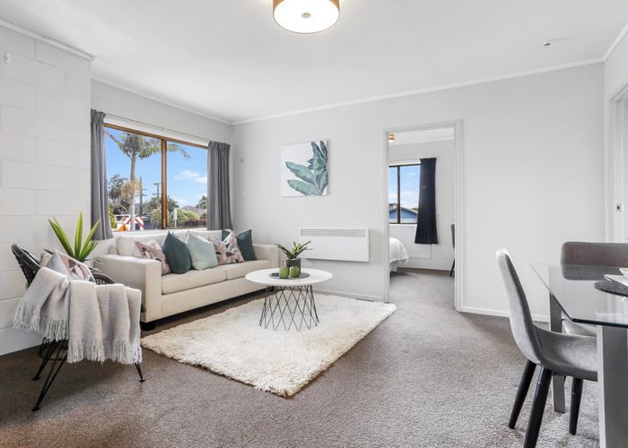  at 3/128 Sandringham Road, Kingsland, Auckland