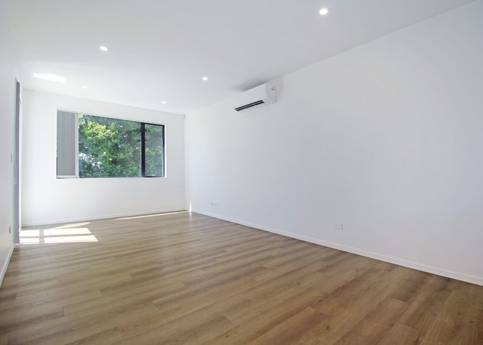  at 21B Andrew Road, Howick, Manukau City, Auckland