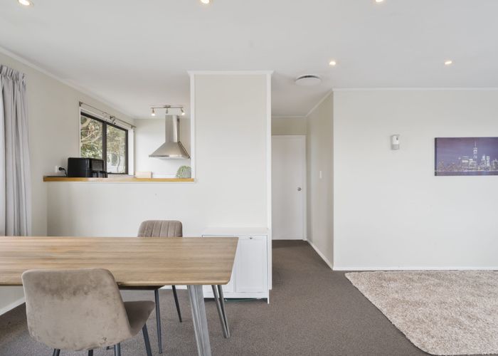  at 12 Halloran Place, Massey, Waitakere City, Auckland