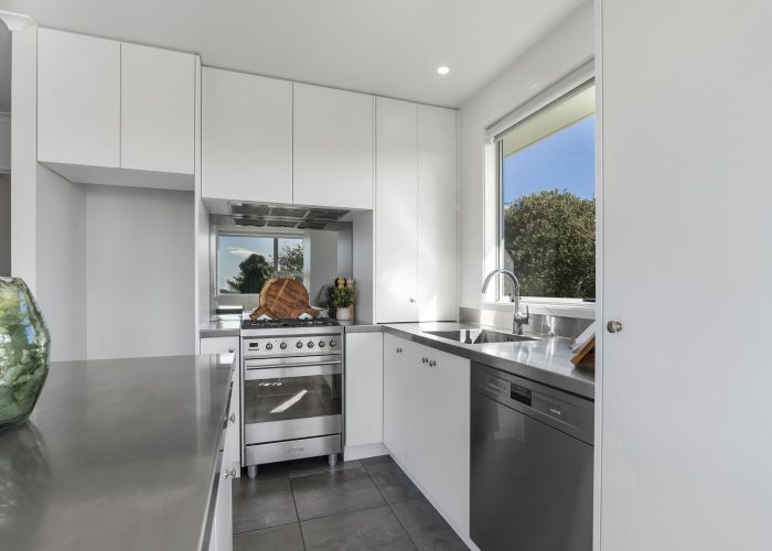  at 7C Fairview Place, Westown, New Plymouth, Taranaki
