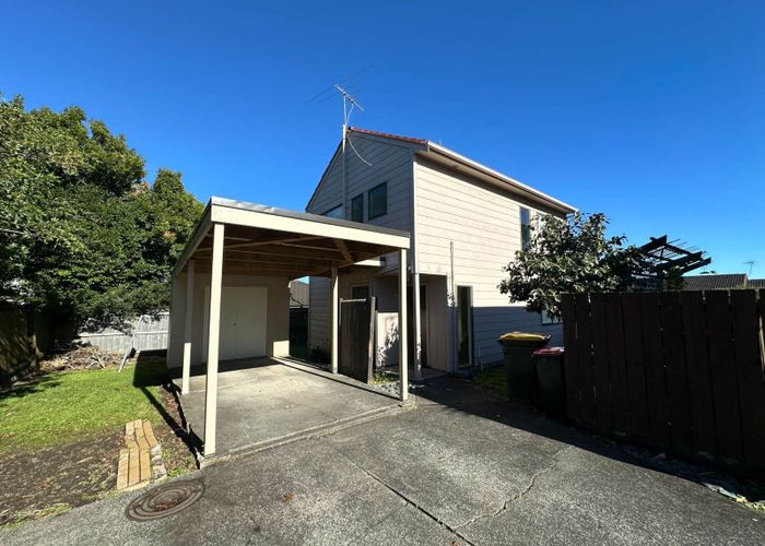  at 9C Highland Park Drive, Highland Park, Manukau City, Auckland