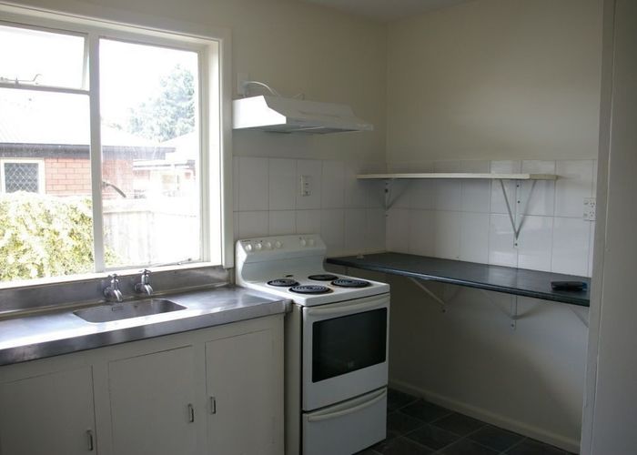  at 2/84 Wainui Street , Riccarton, Christchurch City, Canterbury