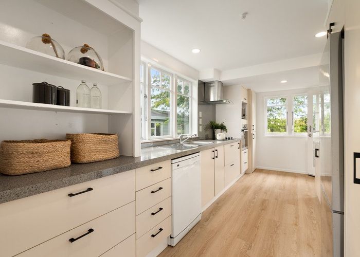  at 296 Papakura-clevedon Road, Clevedon, Manukau City, Auckland