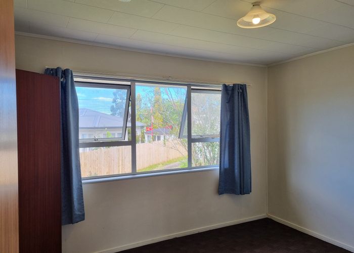  at 3/58 View Road, Henderson, Waitakere City, Auckland