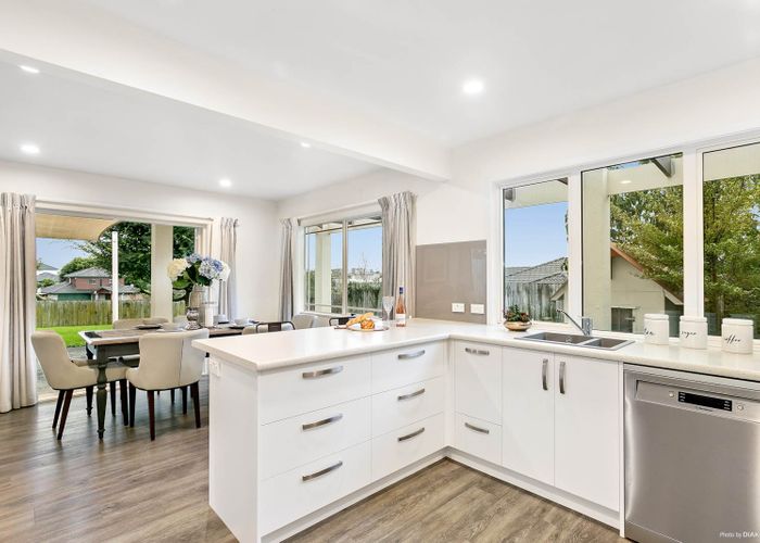  at 3 Pigeonwood Lane, Albany, Auckland