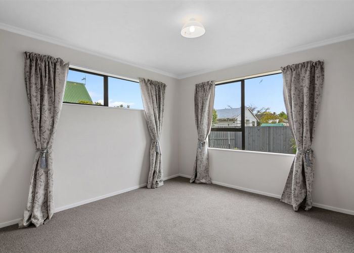  at 4 Coppins Place, Motueka
