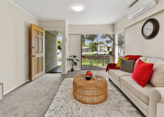  at 1/30 Middlemore Road, Otahuhu, Auckland