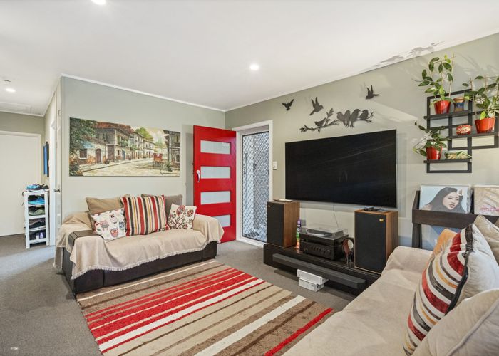  at 115 Vodanovich Road, Te Atatu South, Waitakere City, Auckland