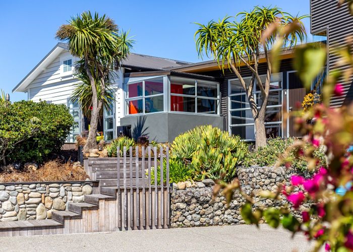  at 3 Seaview Road, Paraparaumu Beach, Kapiti Coast, Wellington