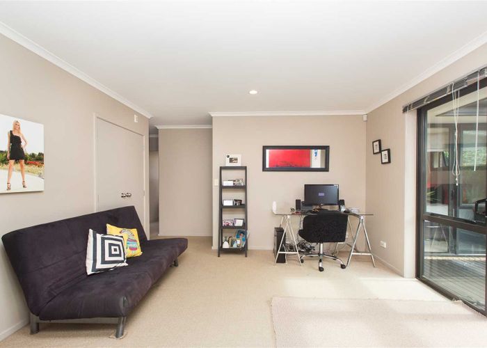  at 16 Wando Lane, Dannemora, Manukau City, Auckland