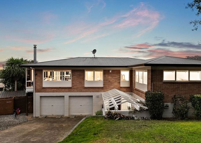 at 11 Theodora Place, Mairangi Bay, Auckland