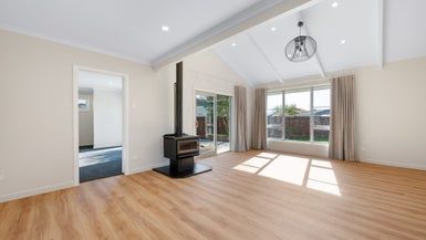  at 19 Newbourne Crescent, Redwoodtown, Blenheim
