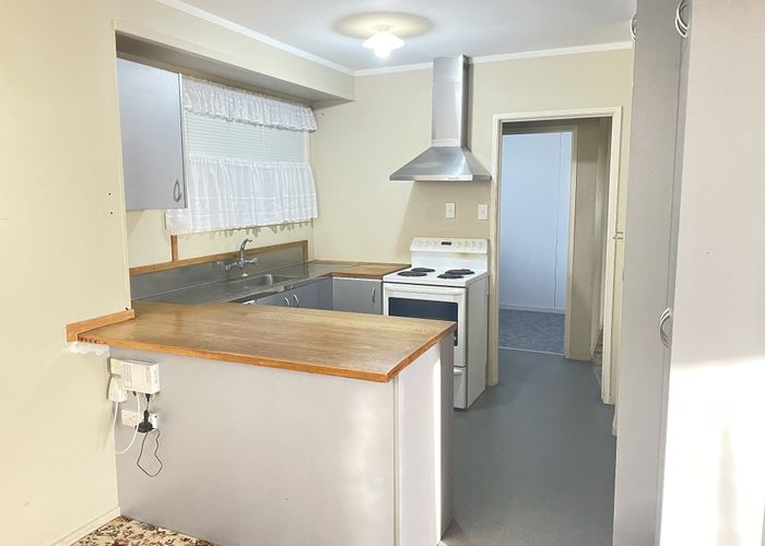  at 7 Garth Place, Manurewa, Manukau City, Auckland