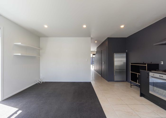  at 2 Portland Lane, Chartwell, Hamilton, Waikato