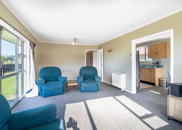  at 54 Paisley Street, Kew, Invercargill