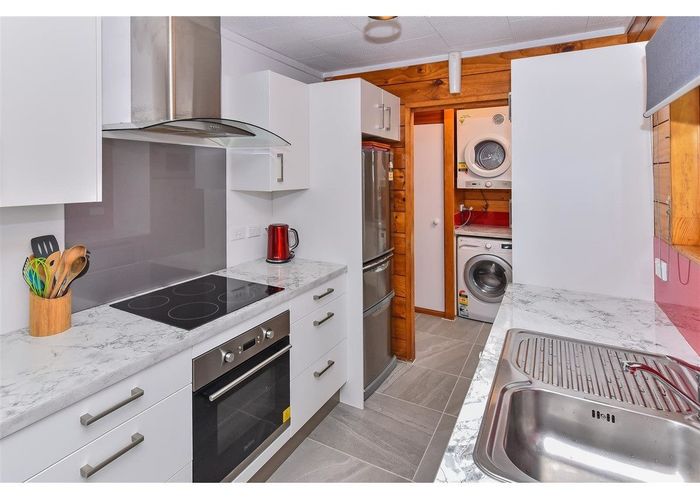  at 58B Jellicoe Road, Manurewa, Auckland