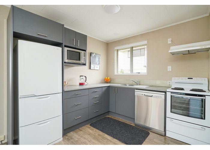  at 162 Cunningham Crescent, Grasmere, Invercargill