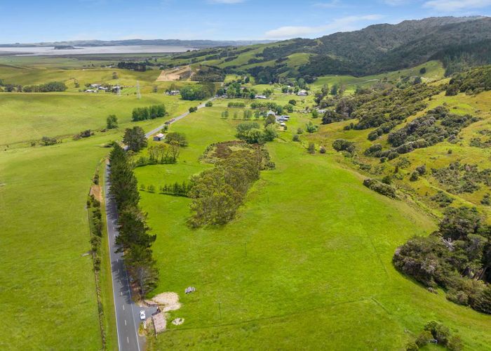  at 3060 Kaipara Coast Highway, Kaukapakapa, Rodney, Auckland