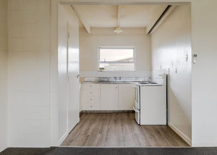  at 2/626 Church Street, Terrace End, Palmerston North, Manawatu / Whanganui