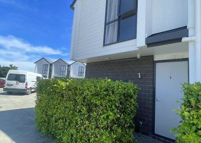  at 5/12-14 Frostbite, Ranui, Waitakere City, Auckland