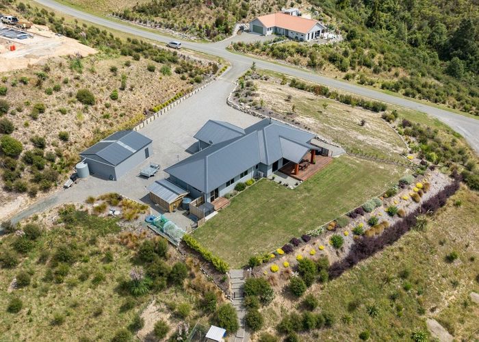  at 32 Mahoe Close, Upper Moutere