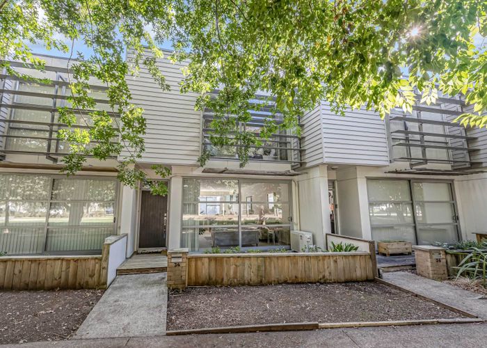  at 34 Kauri Drive, Takanini, Auckland