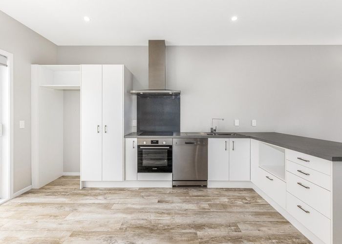  at 18 Kopua Place, Whitby, Porirua, Wellington