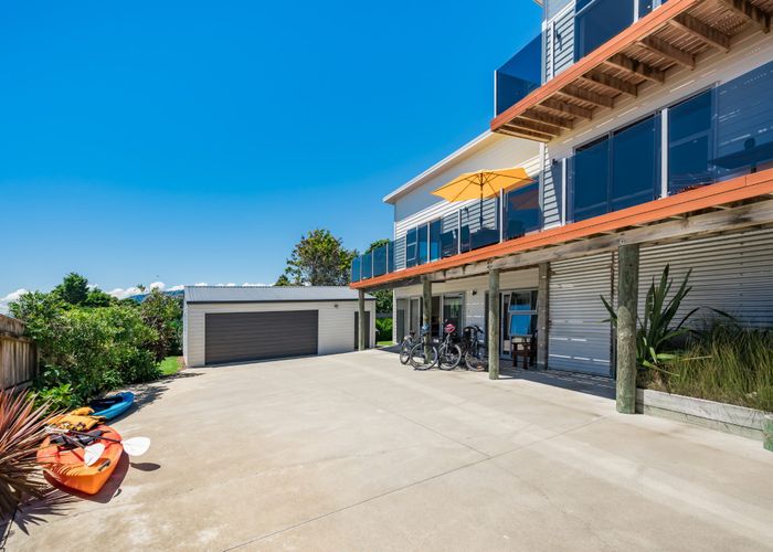  at 173 Weggery Drive, Waikanae Beach, Kapiti Coast, Wellington