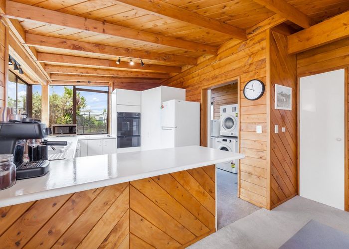  at 9 Wi Apo Place, Wellsford, Wellsford