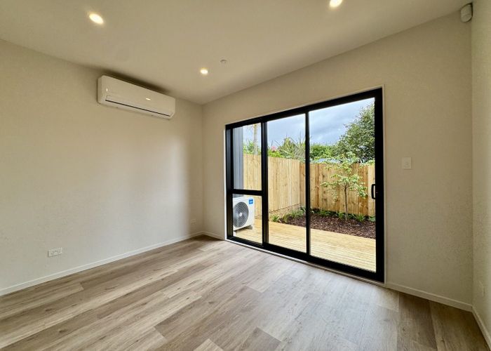  at 4/35 Crawford Avenue, Mangere Bridge, Manukau City, Auckland