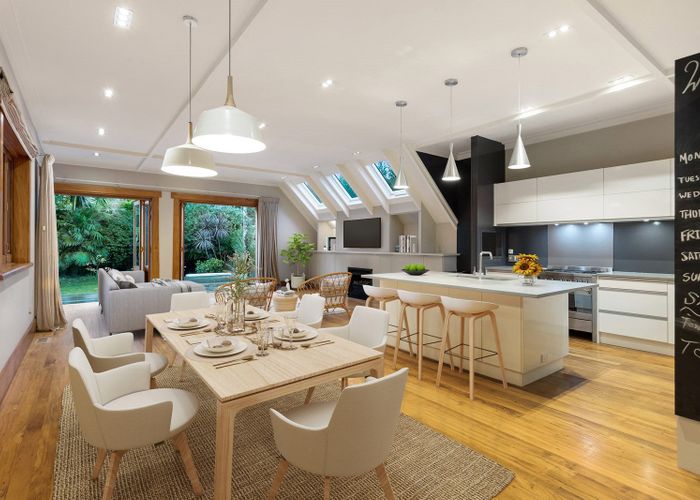  at 4 Poronui Street, Mount Eden, Auckland