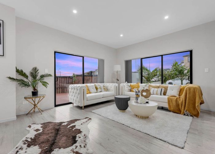  at 101 Thomas Road, Flat Bush, Manukau City, Auckland