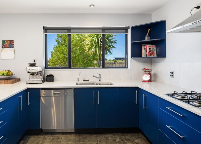  at 8 Edgewater Place, Blenheim