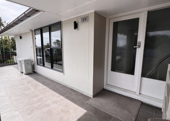  at 19 Maioro Street, New Windsor, Auckland City, Auckland