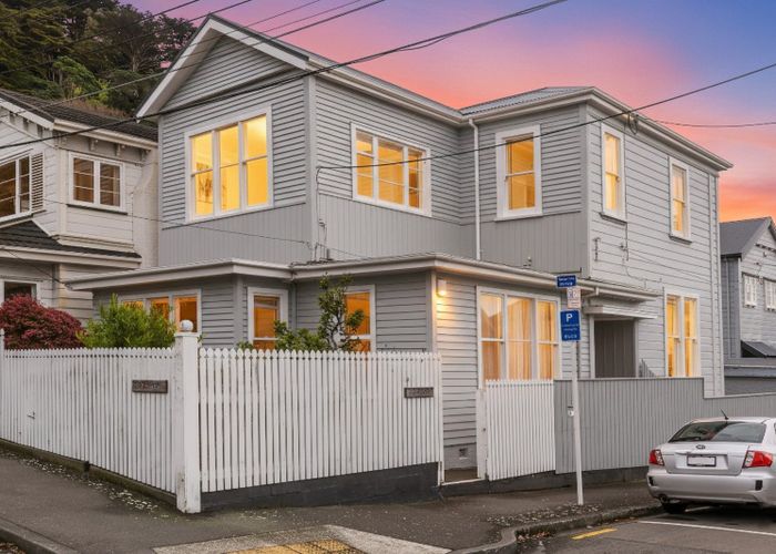  at 10 Park Street, Thorndon, Wellington, Wellington