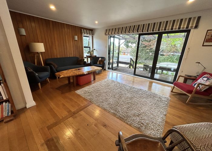  at 322 Blockhouse Bay Road, Avondale, Auckland City, Auckland