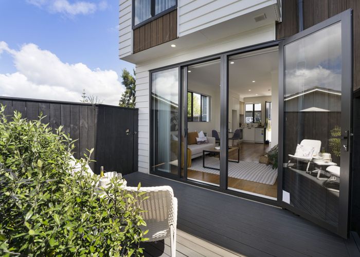  at 9/31 Mahalo Avenue, Wiri, Manukau City, Auckland