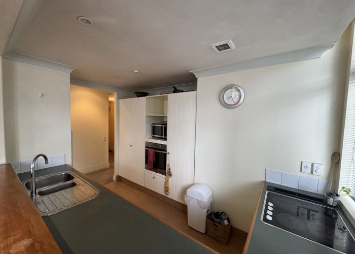  at 2f/16 The Terrace, Wellington Central, Wellington, Wellington